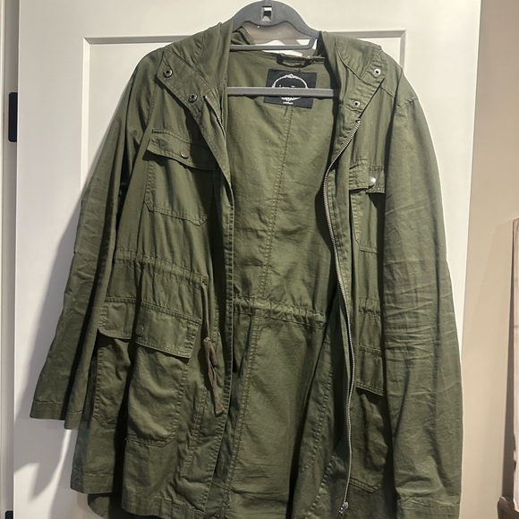 Love Tree light spring/fall jacket. - Picture 1 of 3